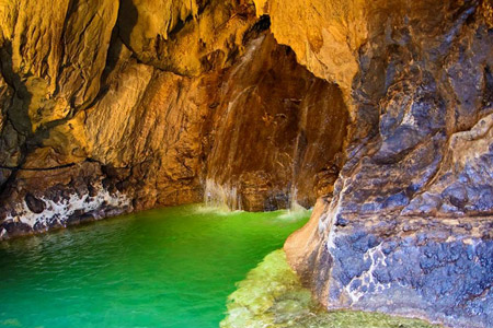 La rivière souterraine de Labouiche au coeur de l'Ariège