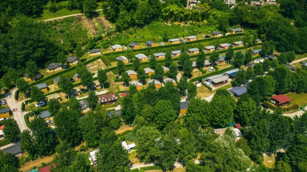 Copyright VDEC DRONE LES GROTTES 35