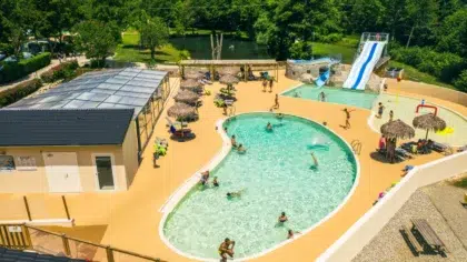 Wasserpark 5 Copyright VDEC DRONE LES GROTTES 65