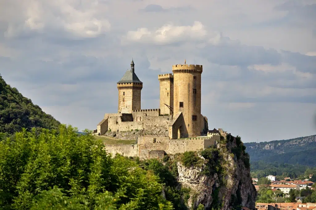 chateau de foix pyrenees