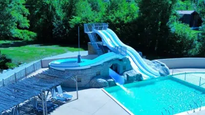 Espace Aquatique 8 dji fly 20250527 073036 416 1749114380184 photo optimized
